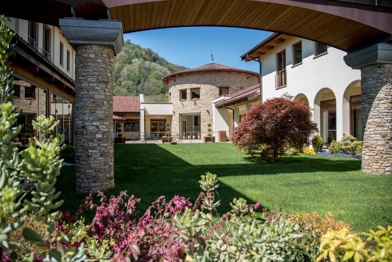 Resort Monviso Sanfront エクステリア 写真